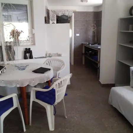 Beachfront Eco Eden *