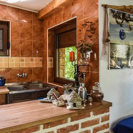 Beachfront Eco Eden Apartament *