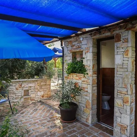 Beachfront Eco Eden *