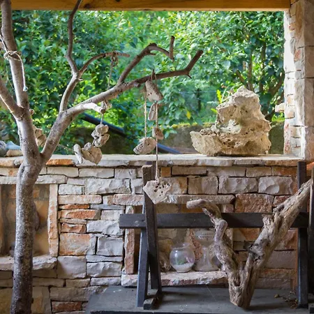 Beachfront Eco Eden Apartman *