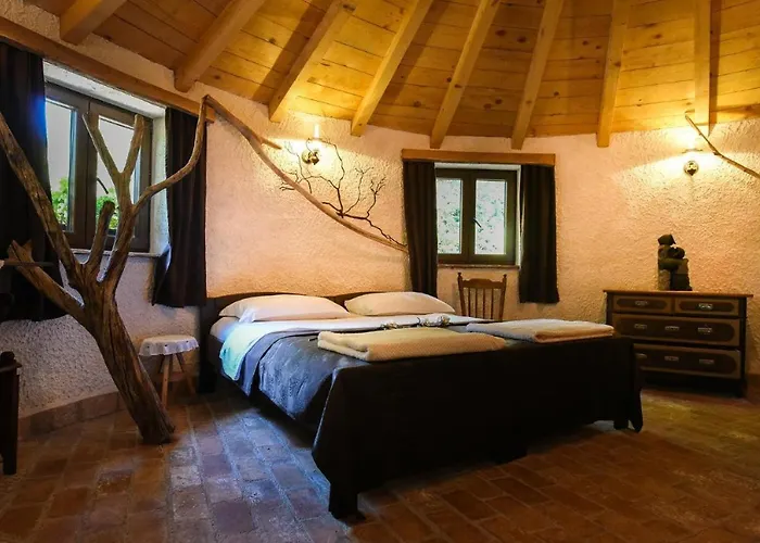 Beachfront Eco Eden Appartamento Peroj