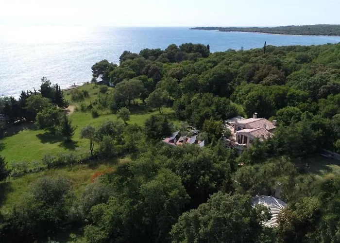 Beachfront Eco Eden Appartement