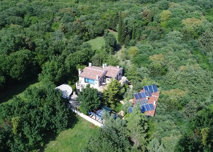 Appartamento Beachfront Eco Eden Peroj