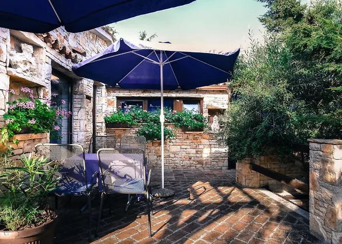 Appartamento Beachfront Eco Eden *