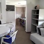 Apartman Beachfront Eco Eden *