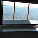 Apartman Beachfront Eco Eden *