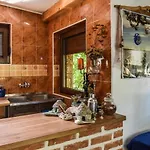 Beachfront Eco Eden Apartman *