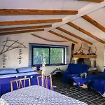 Apartman Beachfront Eco Eden